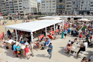 Pergola sur la plage à Hendaye par Ehia